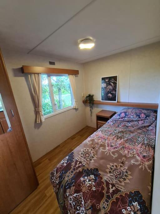 Chalet 'Como La Flor' Julianadorp Flowerfields Overview! 외부 사진